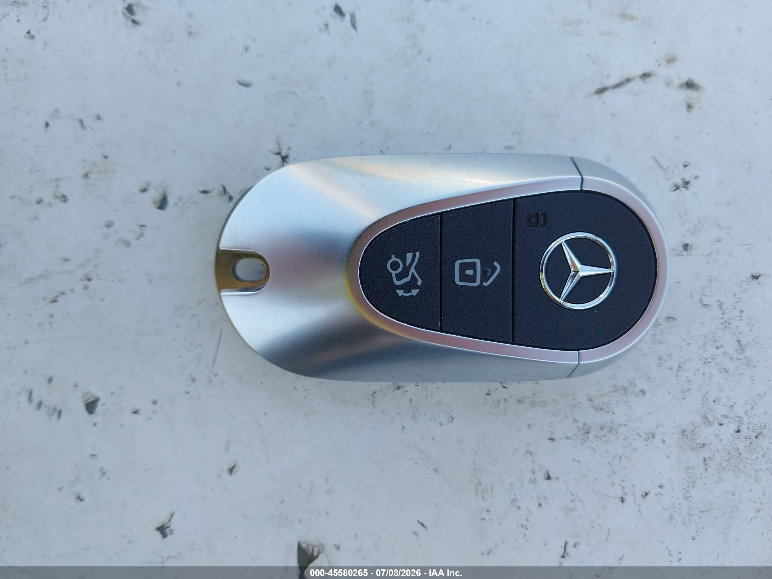 2026 MERCEDES-BENZ GLC 300 4MATIC SUV