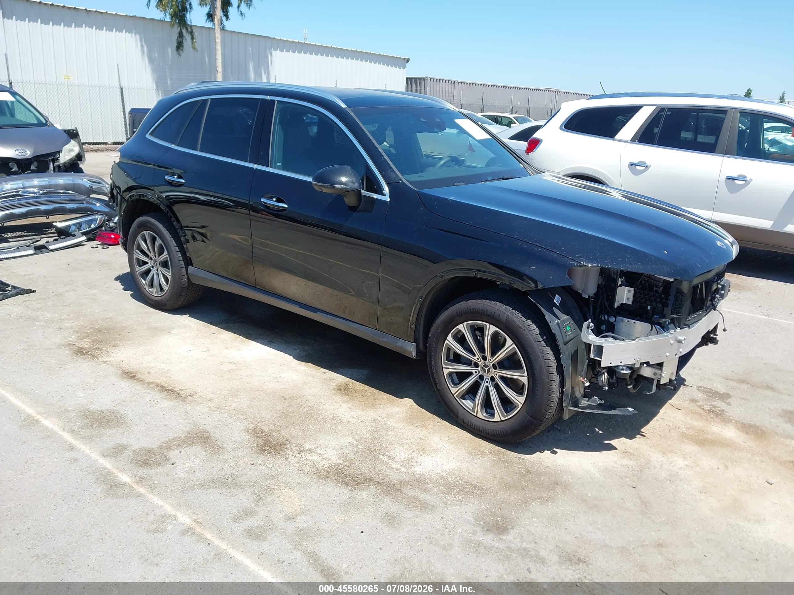 2026 MERCEDES-BENZ GLC 300 4MATIC SUV