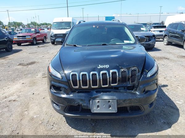 2018 JEEP CHEROKEE LATITUDE PLUS 4X4