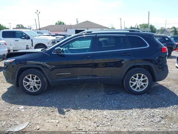 2018 JEEP CHEROKEE LATITUDE PLUS 4X4