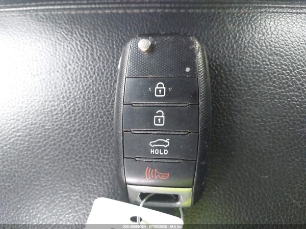 2016 KIA FORTE LX