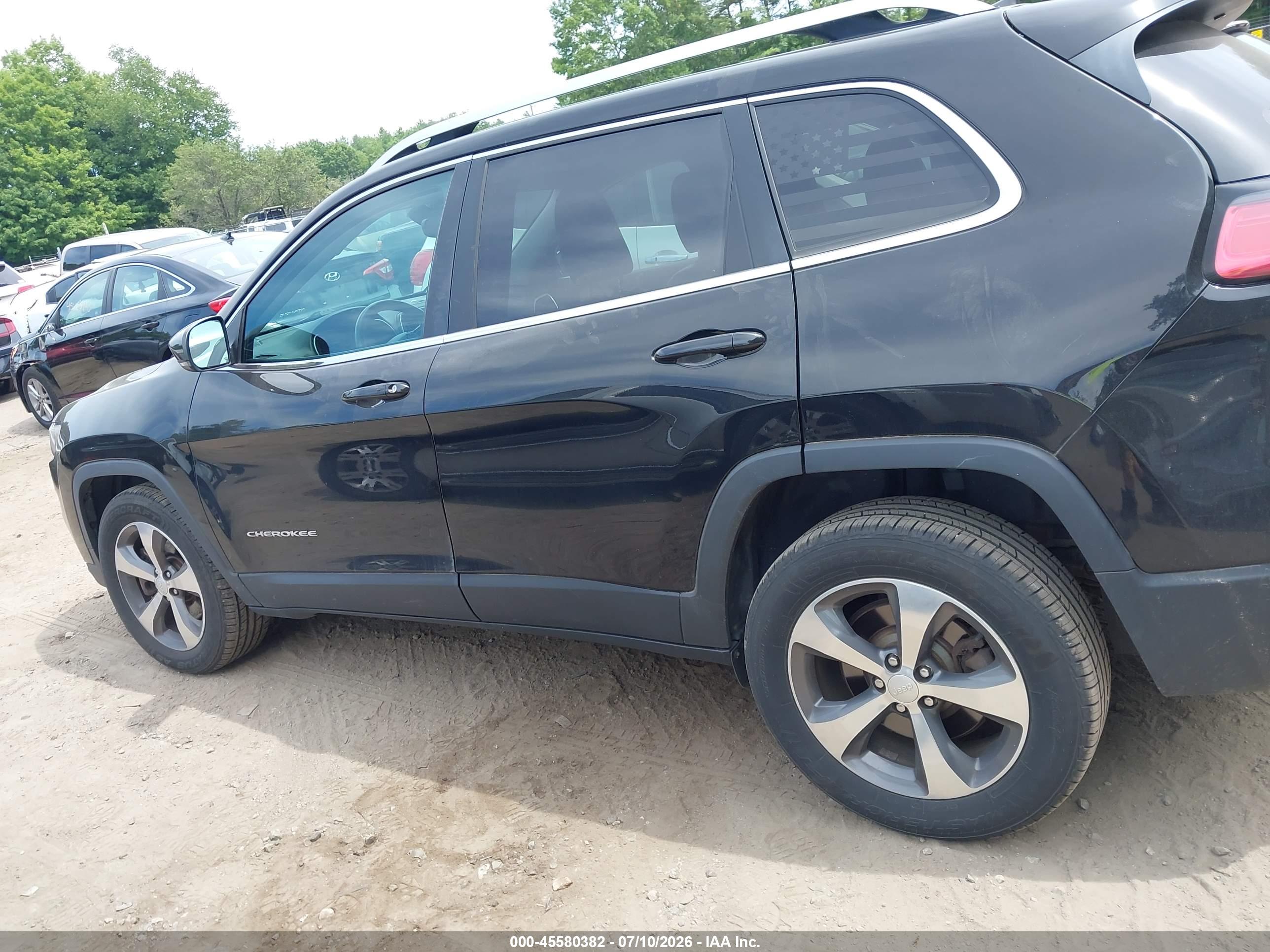 2019 JEEP CHEROKEE LIMITED 4X4