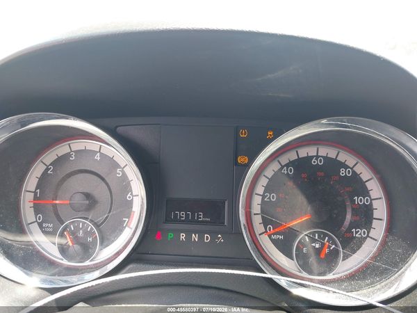2012 DODGE GRAND CARAVAN SXT — I7