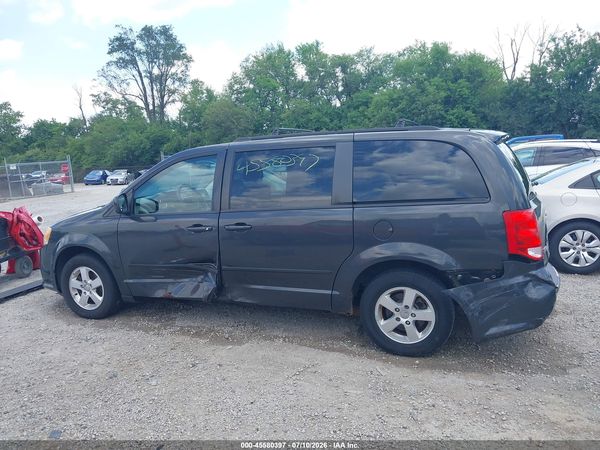 2012 DODGE GRAND CARAVAN SXT — I117