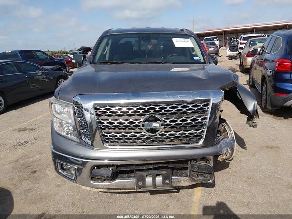 2019 NISSAN TITAN SV