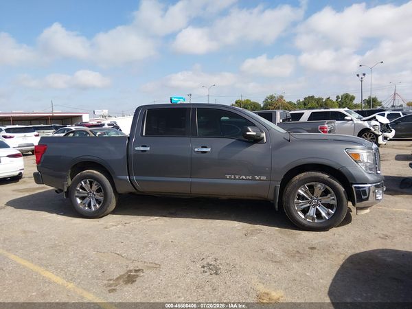 2019 NISSAN TITAN SV