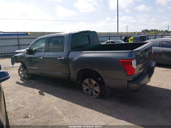 2019 NISSAN TITAN SV