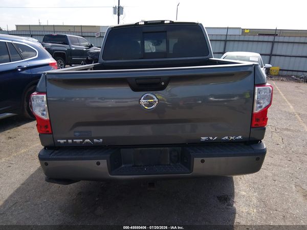 2019 NISSAN TITAN SV