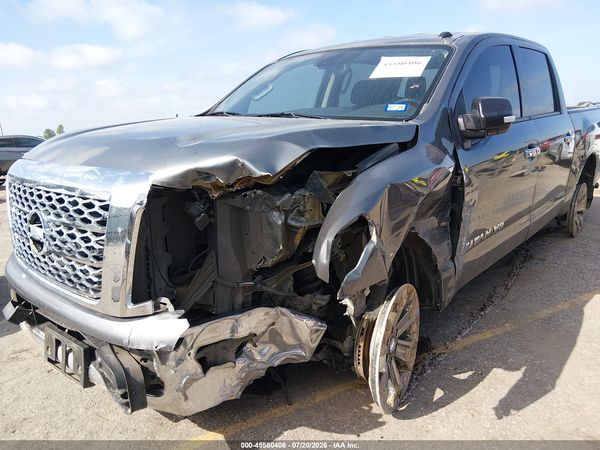 2019 NISSAN TITAN SV