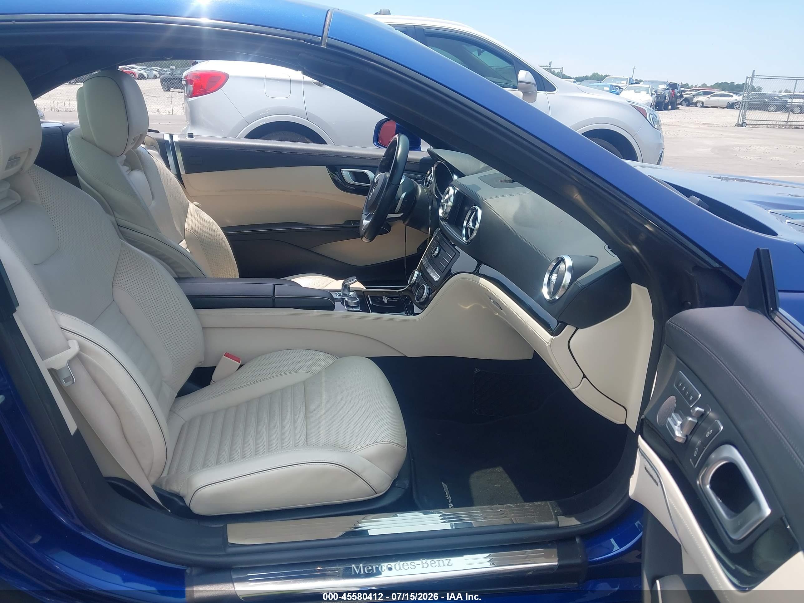 2017 MERCEDES-BENZ SL 550 SL550