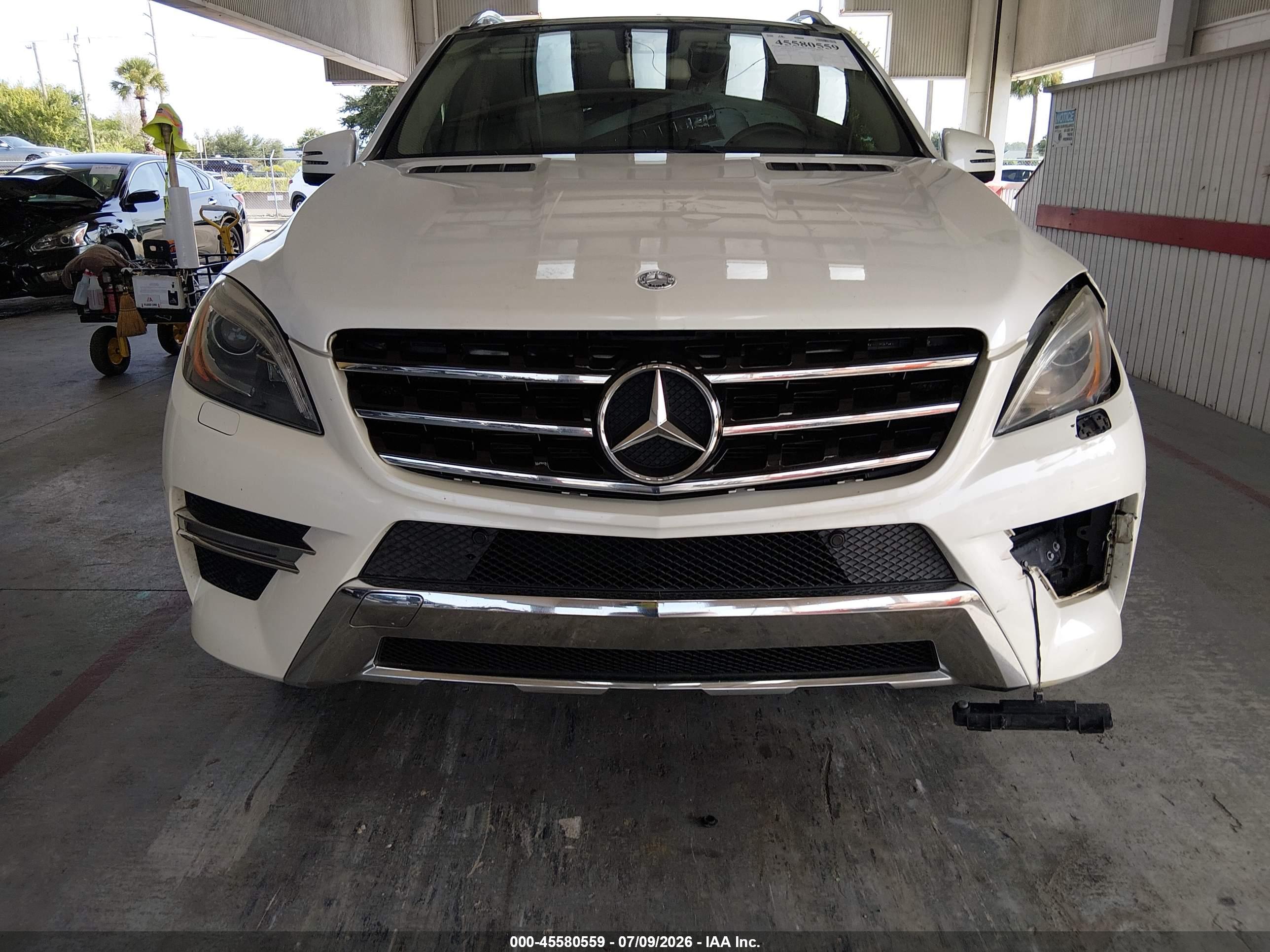 2013 MERCEDES-BENZ ML 550 4MATIC