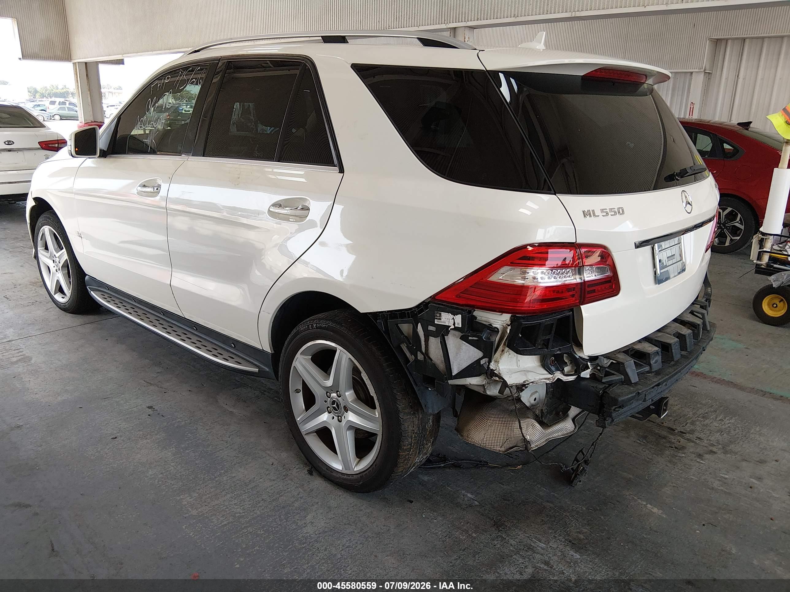 2013 MERCEDES-BENZ ML 550 4MATIC