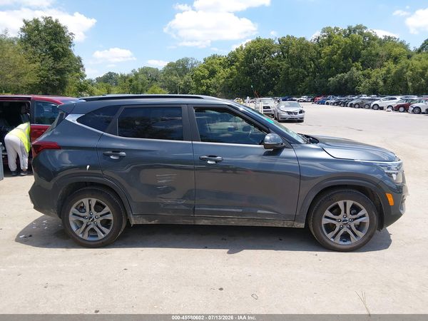 2023 KIA SELTOS S