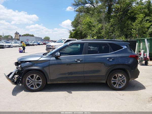 2023 KIA SELTOS S