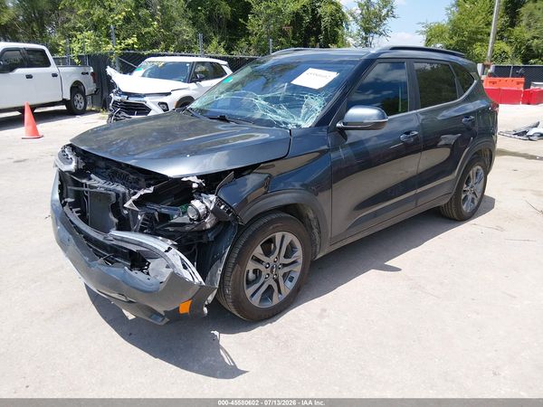 2023 KIA SELTOS S