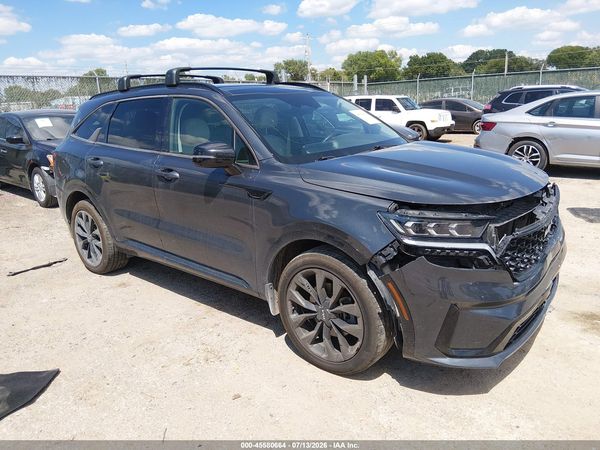 2022 KIA SORENTO SX