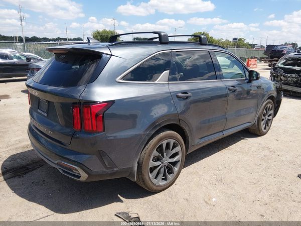 2022 KIA SORENTO SX