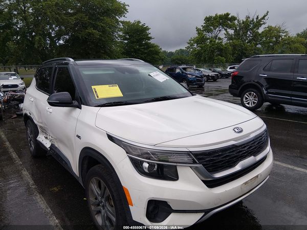 2021 KIA SELTOS S