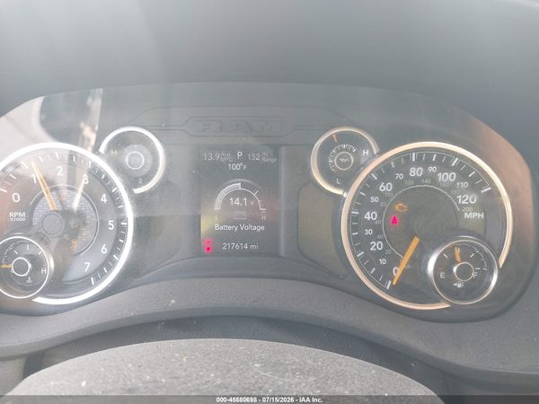2019 RAM 3500 BIG HORN  4X4 8' BOX