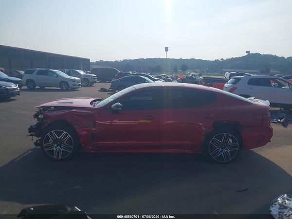2023 KIA STINGER GT2
