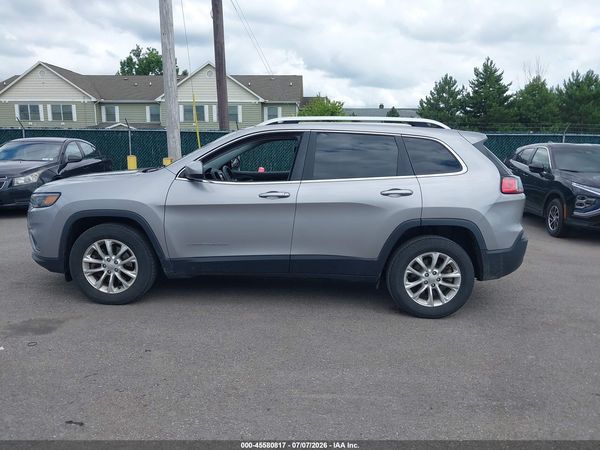 2019 JEEP CHEROKEE LATITUDE 4X4