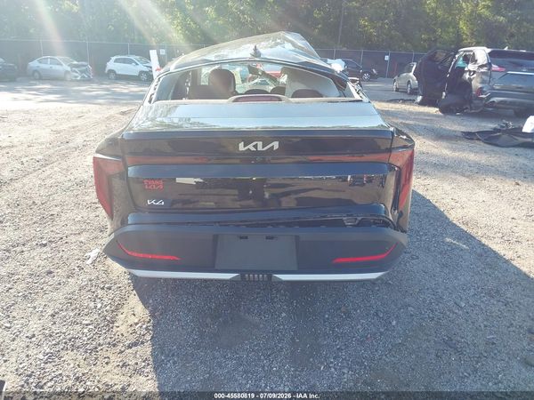 2025 KIA K4 LXS