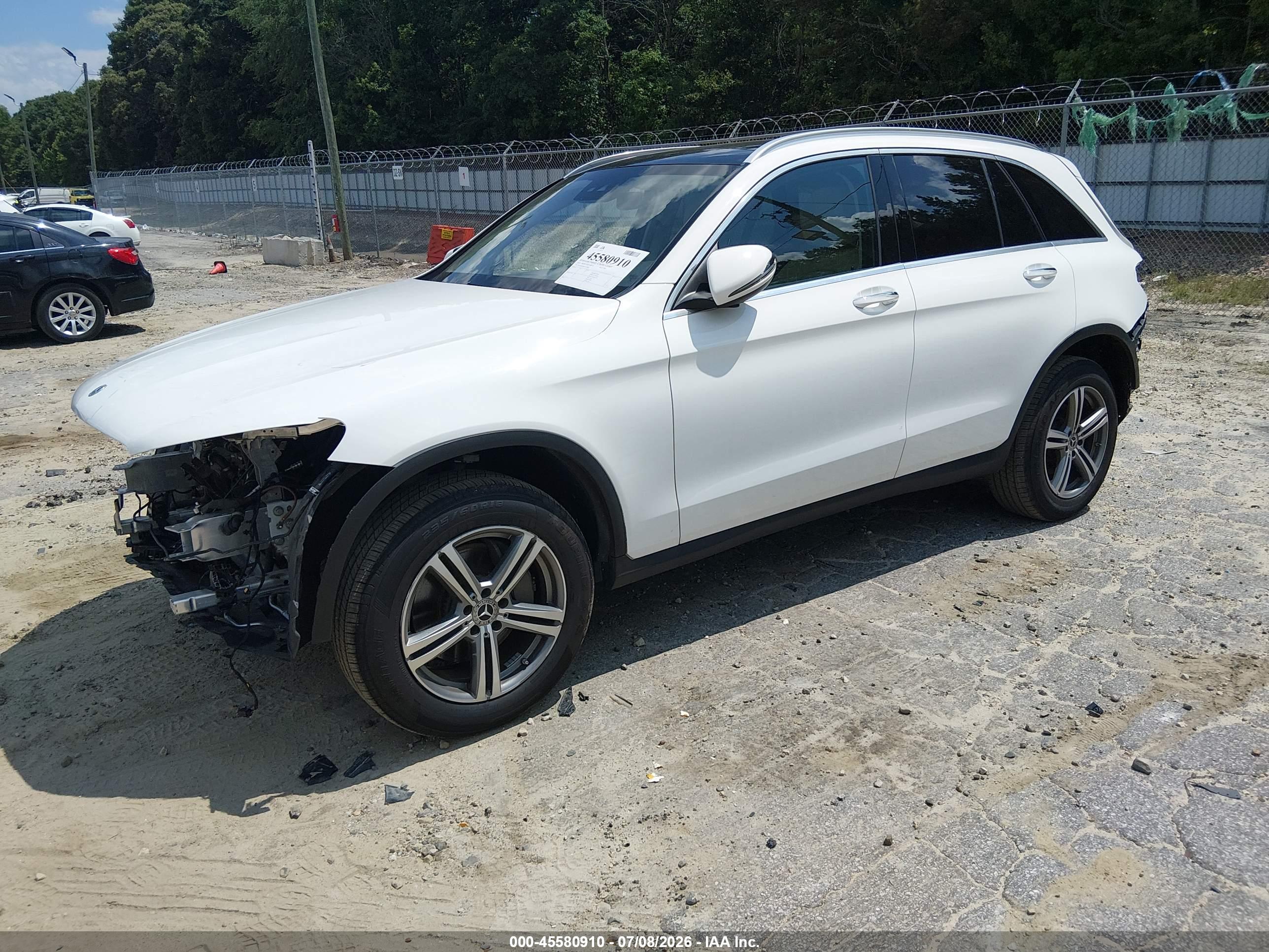2022 MERCEDES-BENZ GLC 300 4MATIC SUV