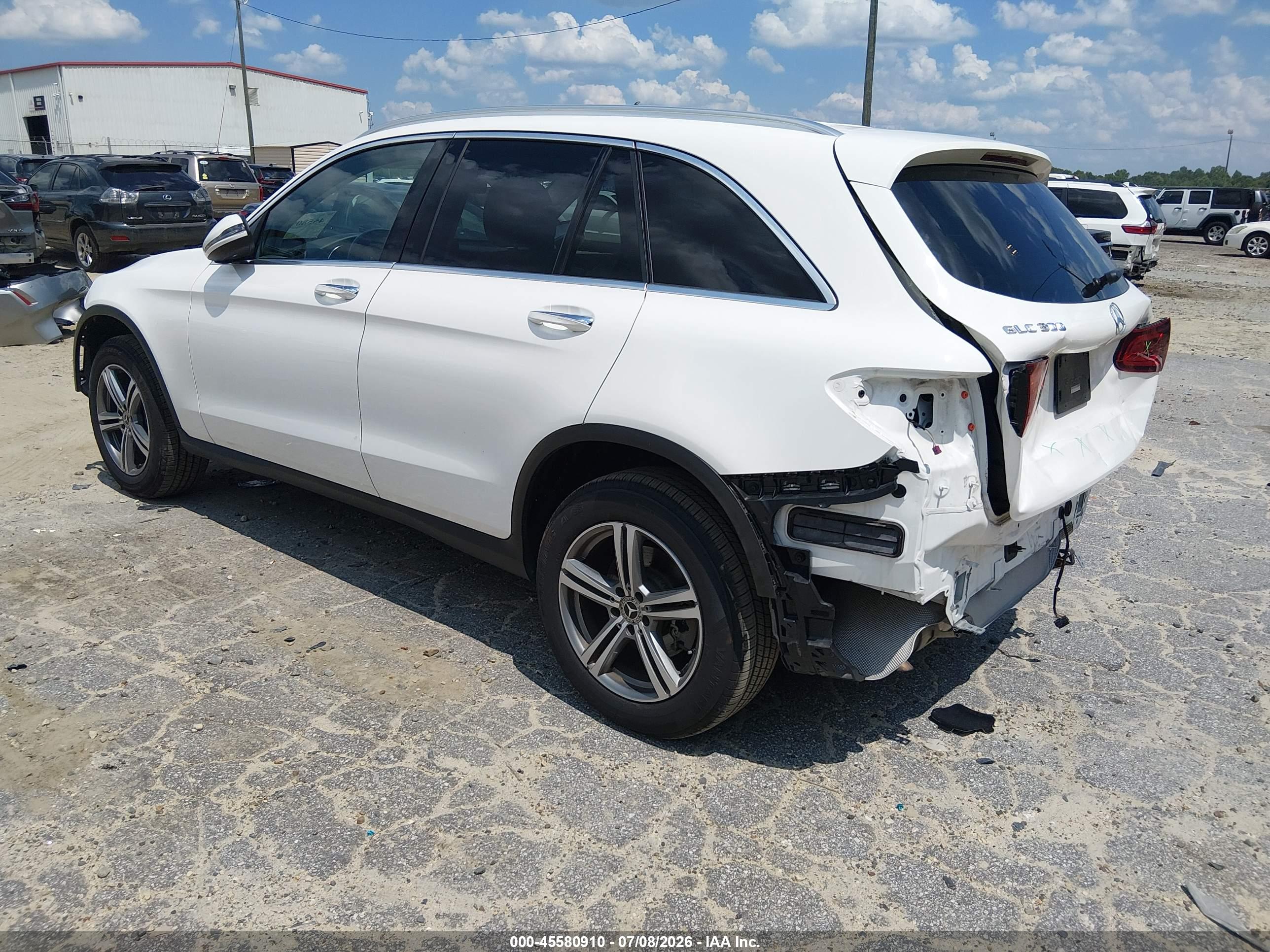 2022 MERCEDES-BENZ GLC 300 4MATIC SUV