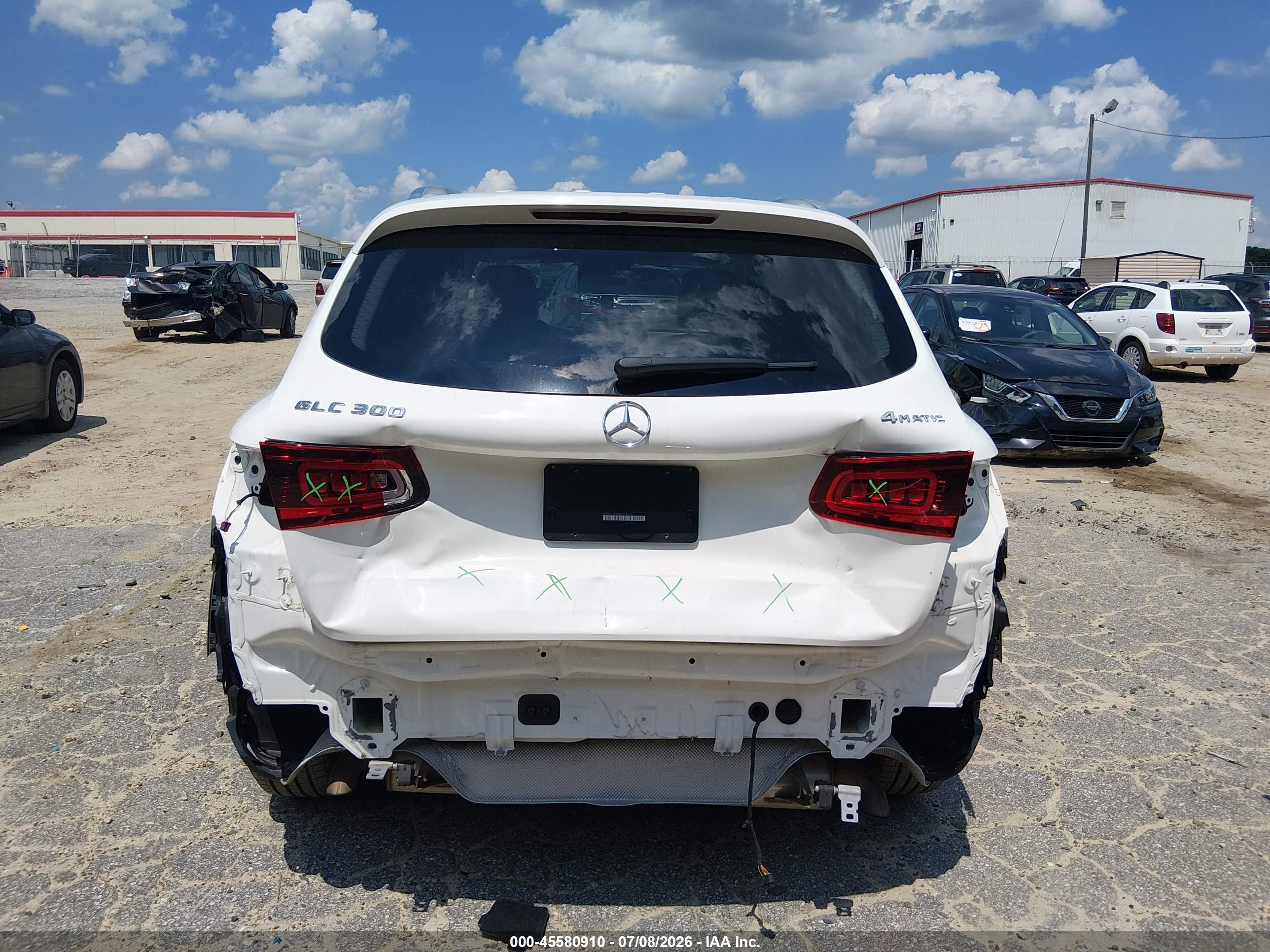 2022 MERCEDES-BENZ GLC 300 4MATIC SUV