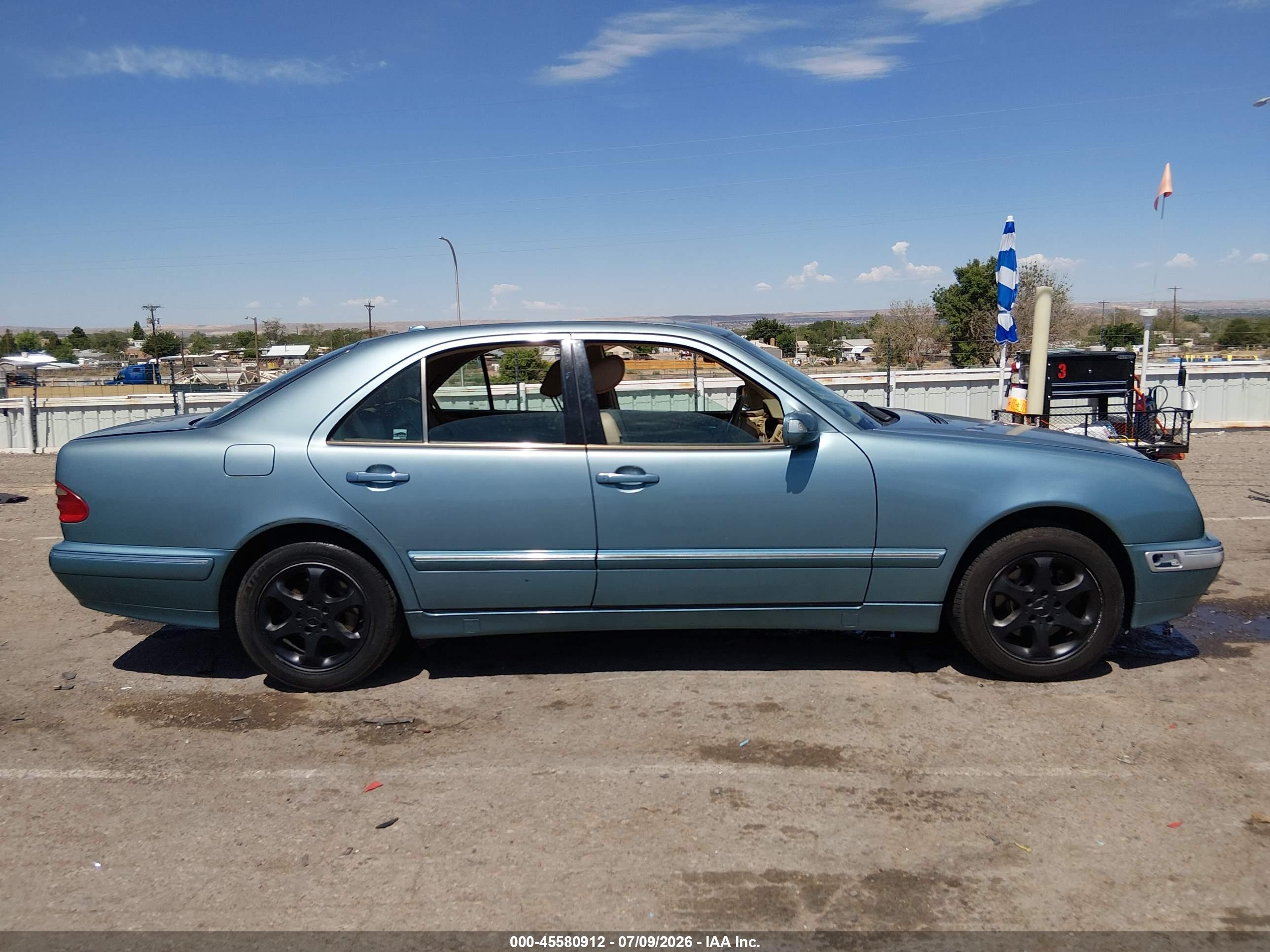 2002 MERCEDES-BENZ E 320 E320