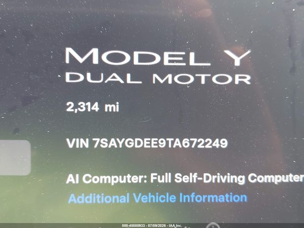 2026 TESLA MODEL Y