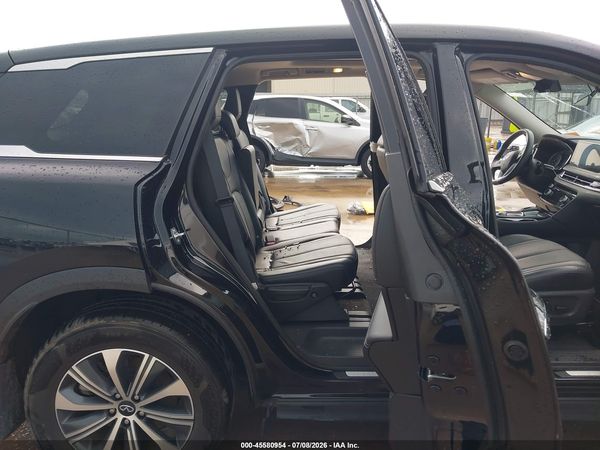 2024 INFINITI QX60 PURE
