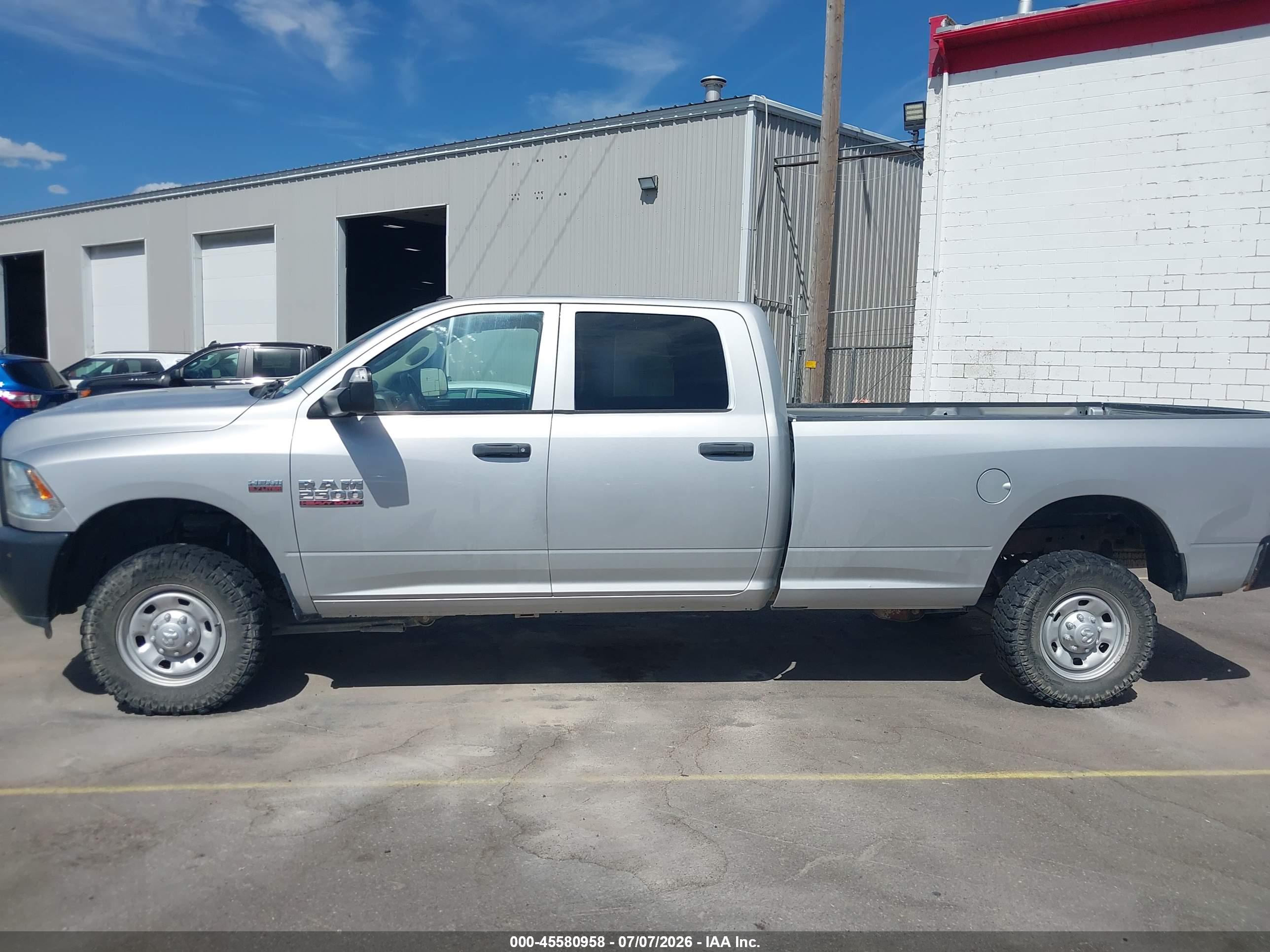 2016 RAM 2500 TRADESMAN