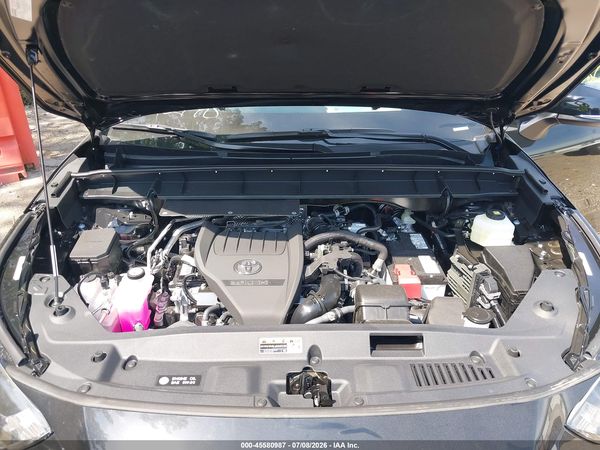 2026 TOYOTA HIGHLANDER XLE