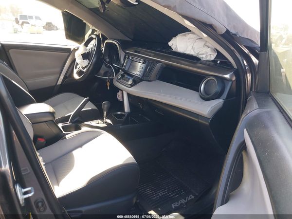 2018 TOYOTA RAV4 XLE