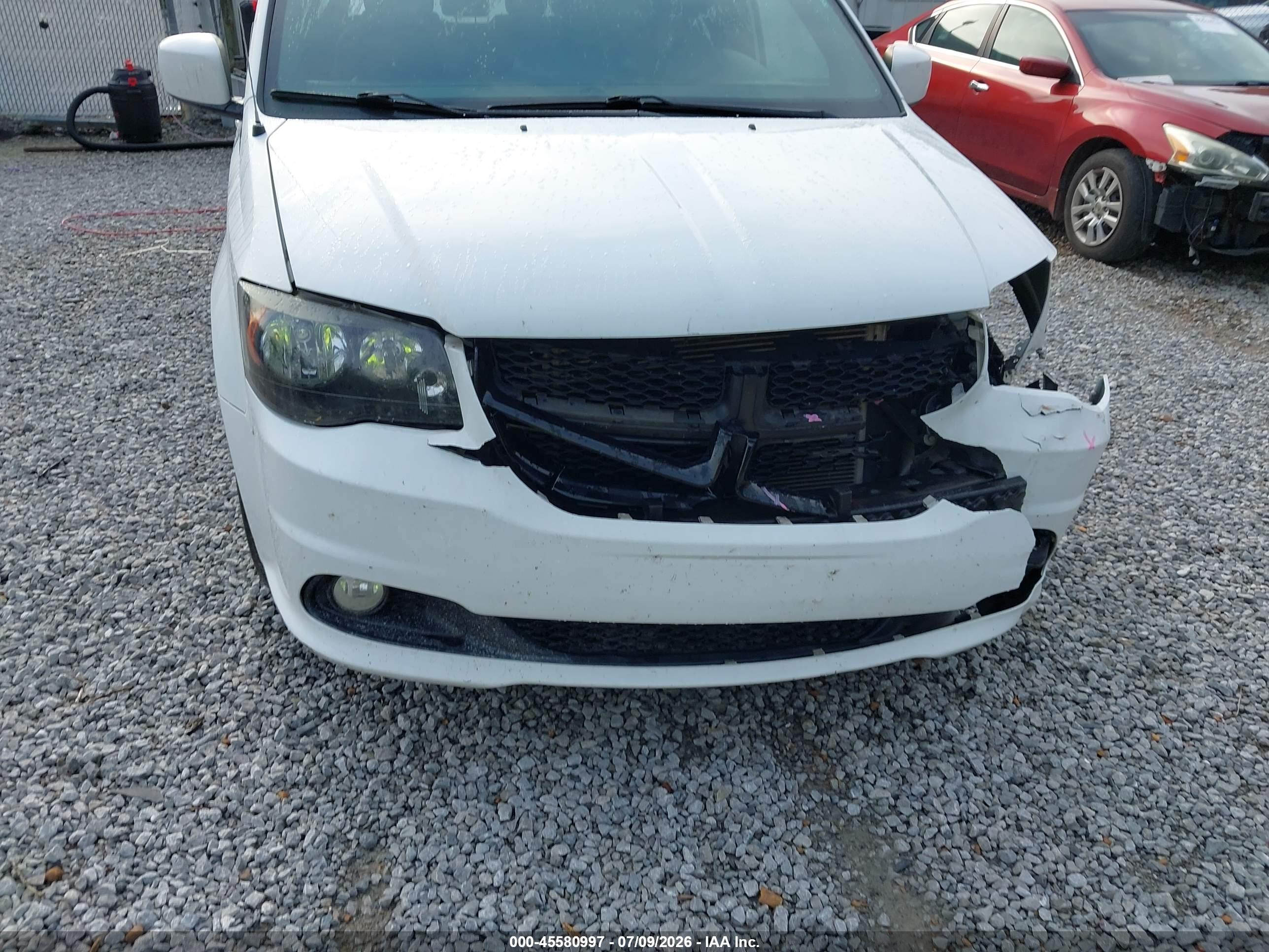 2016 DODGE GRAND CARAVAN SXT