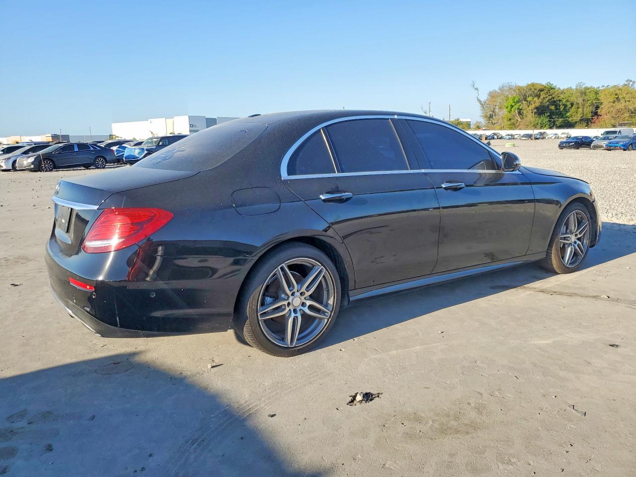 2017 MERCEDES-BENZ E E300