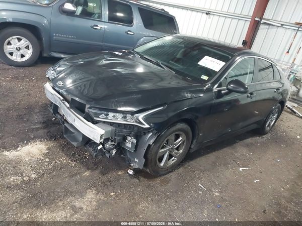 2021 KIA K5 EX