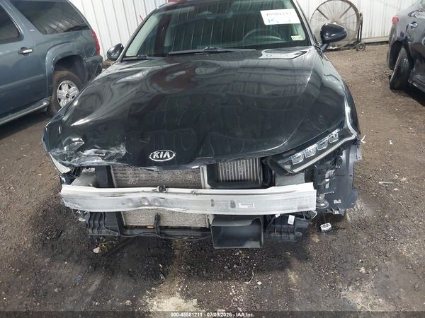 2021 KIA K5 EX