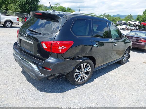 2018 NISSAN PATHFINDER S