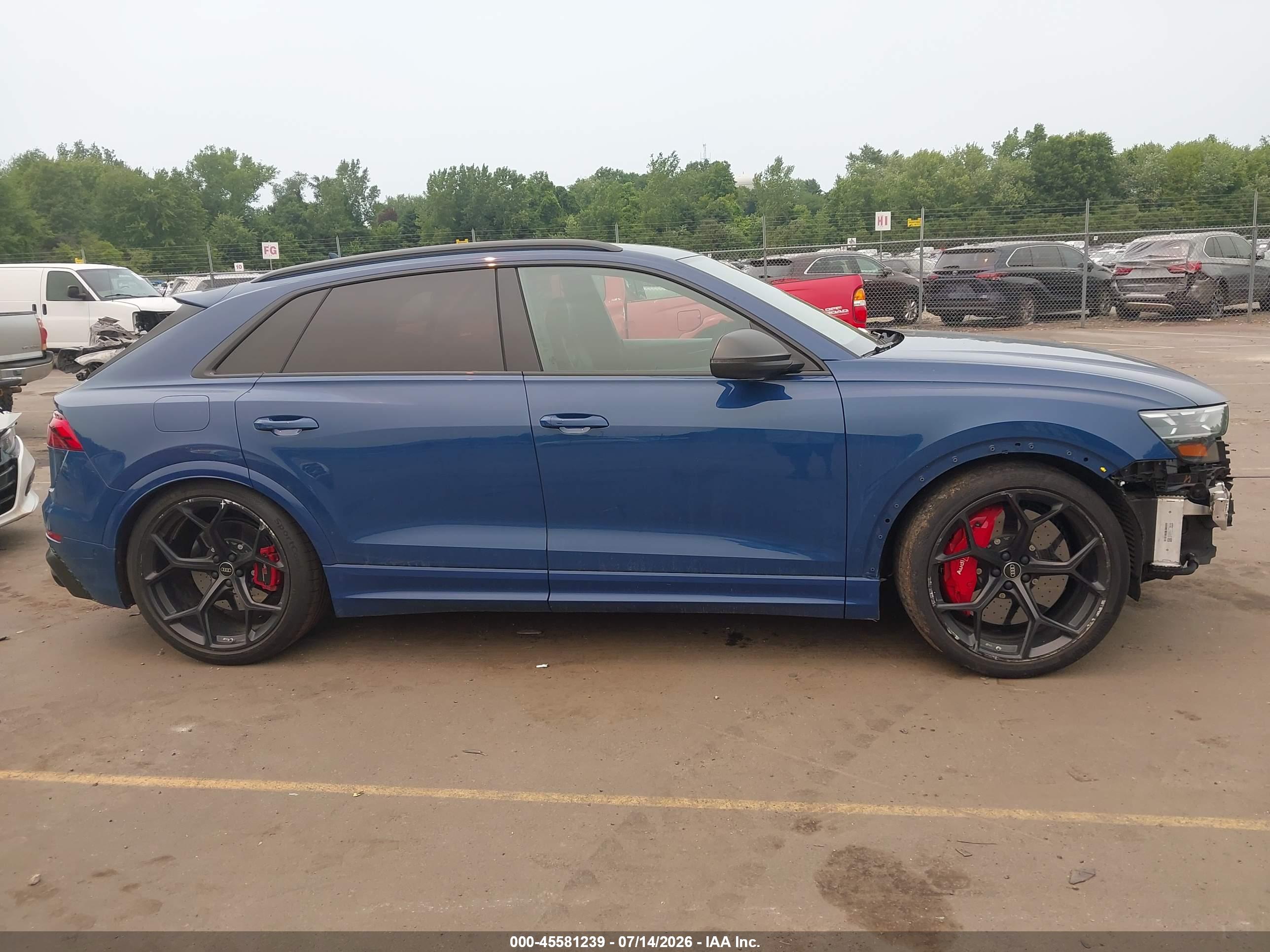 2025 AUDI RS Q8 QUATTRO TIPTRONIC
