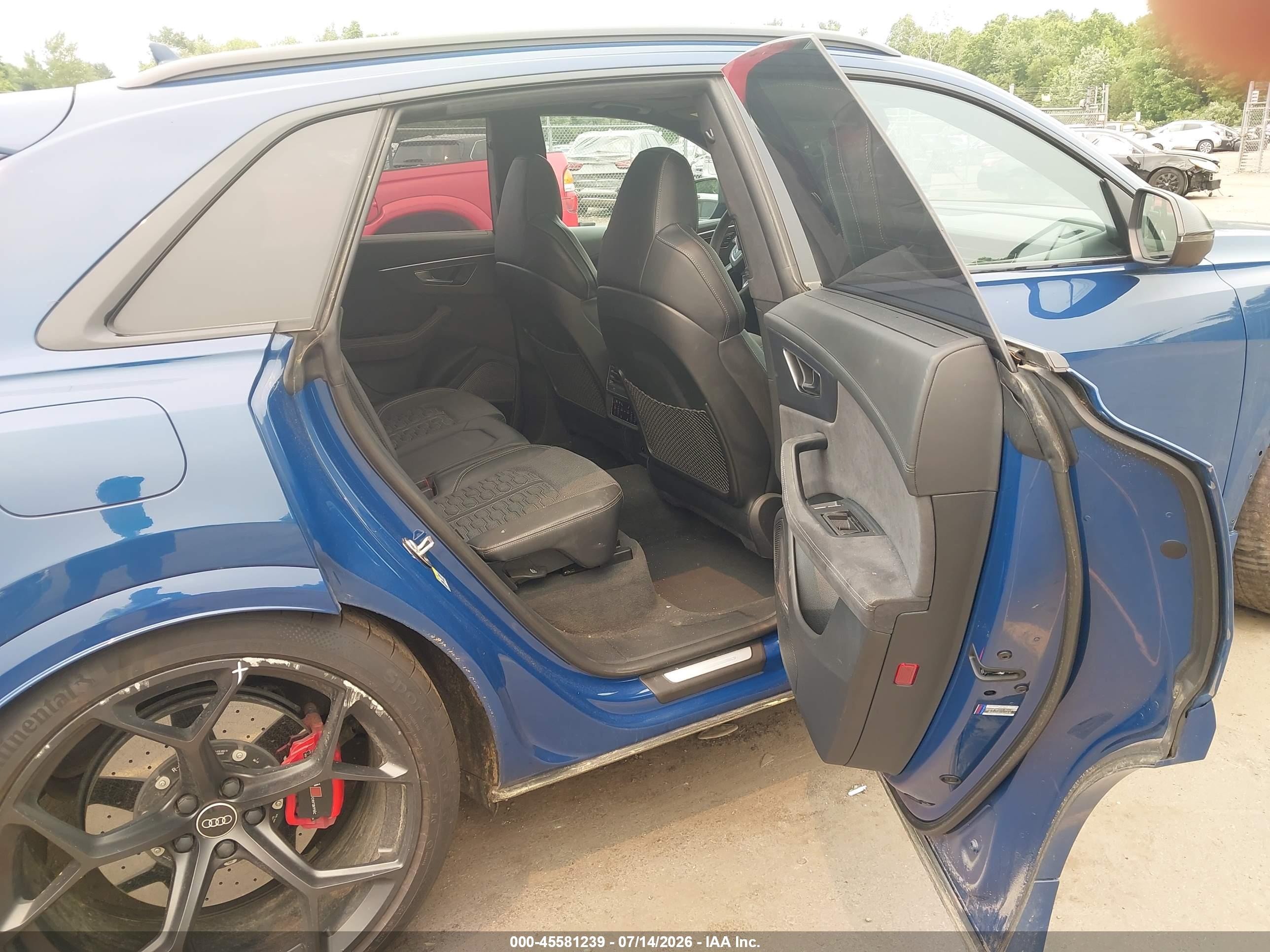 2025 AUDI RS Q8 QUATTRO TIPTRONIC