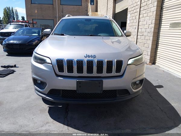 2019 JEEP CHEROKEE LATITUDE 4X4