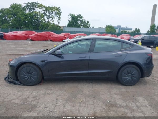 2026 TESLA MODEL 3