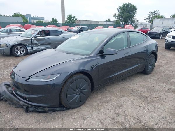 2026 TESLA MODEL 3