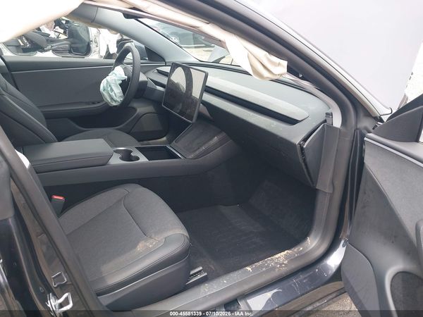 2026 TESLA MODEL 3