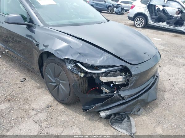 2026 TESLA MODEL 3