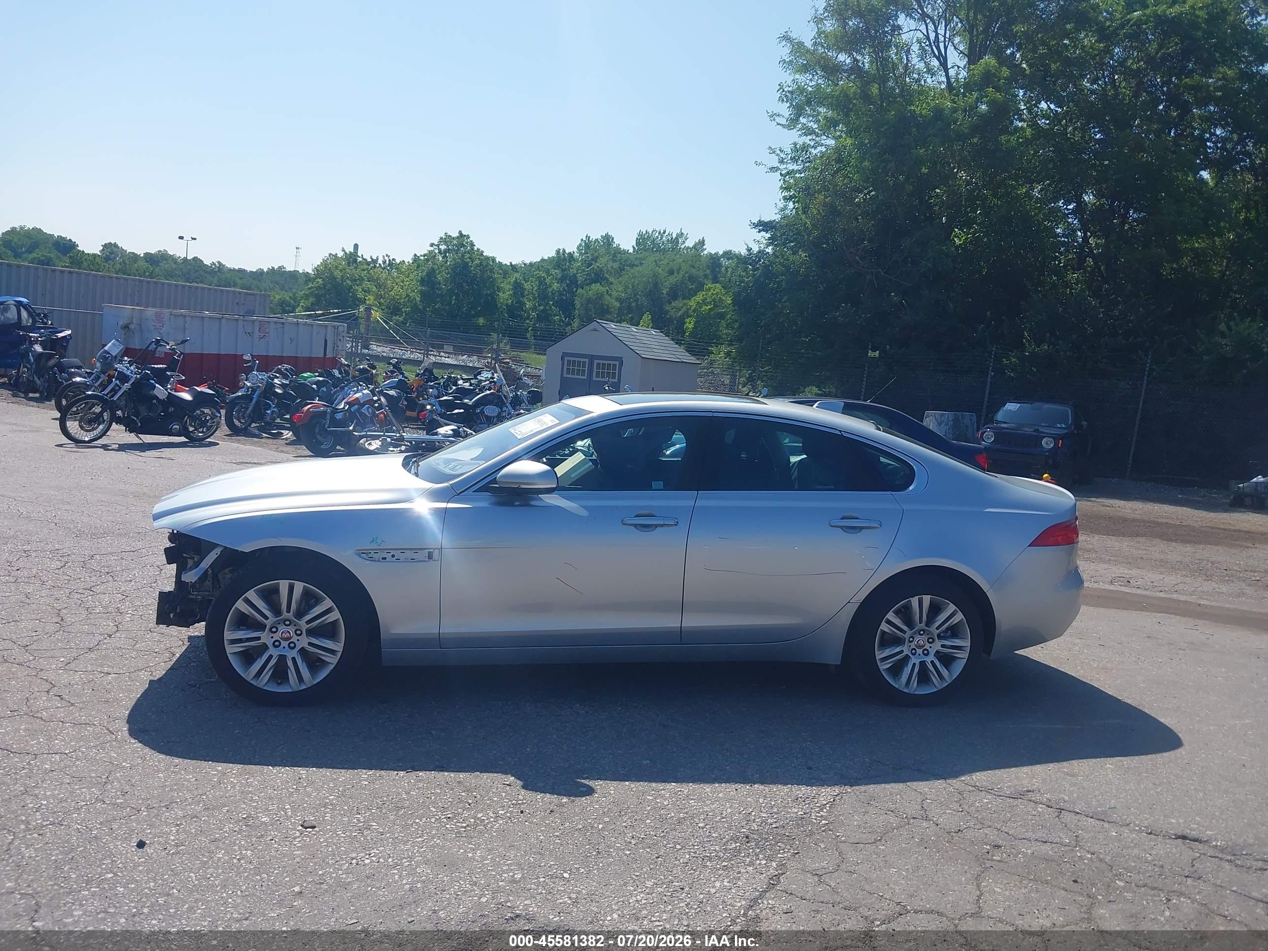 2017 JAGUAR XF 35T PREMIUM