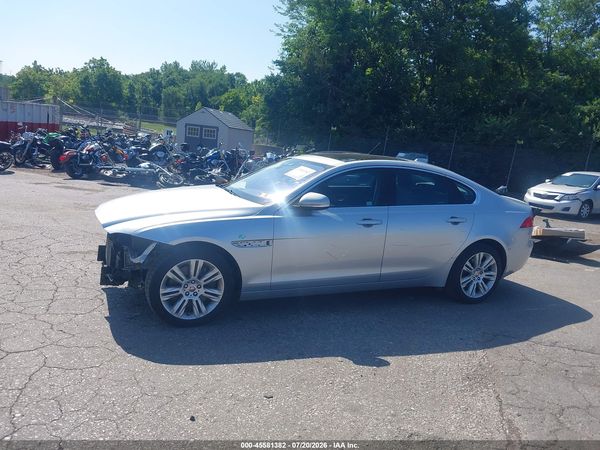2017 JAGUAR XF 35T PREMIUM