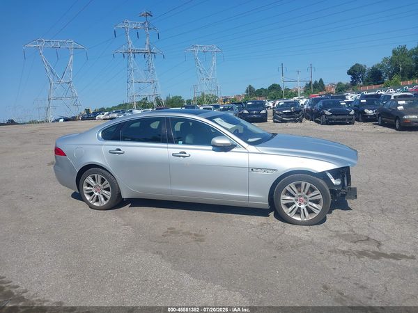 2017 JAGUAR XF 35T PREMIUM